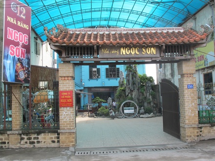 NHÀ HÀNG NGỌC SƠN