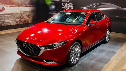 MAZDA3